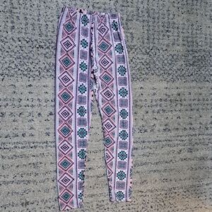 Geometric Patterned Leggings - Pink and Blue